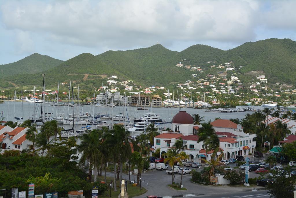 Simpson Bay Suites エクステリア 写真